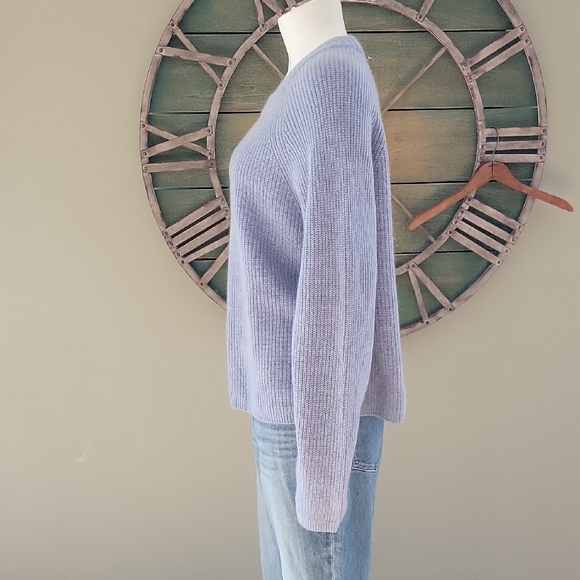 Quince 100% Mongolian Cashmere Fisherman Crewneck Sweater In Faded Denim - Picture 3 of 16